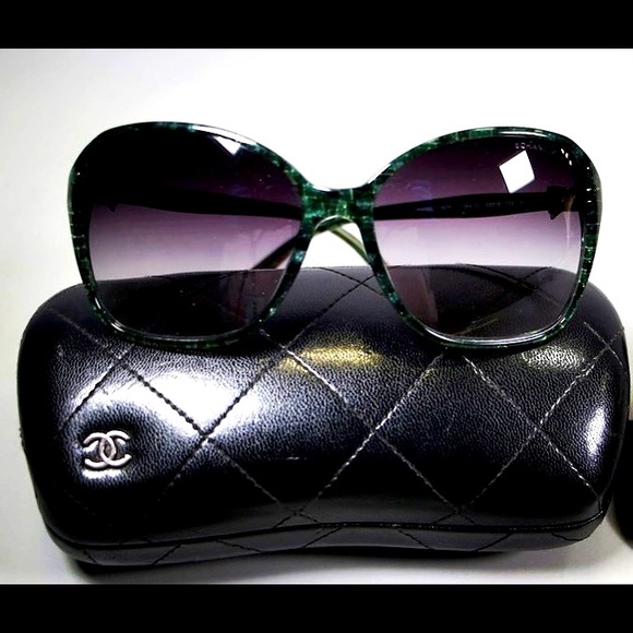 Stylish Coco CHANEL Green sunglasses with case main image 6